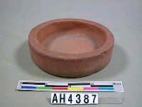 藏品(飼盆)的圖片